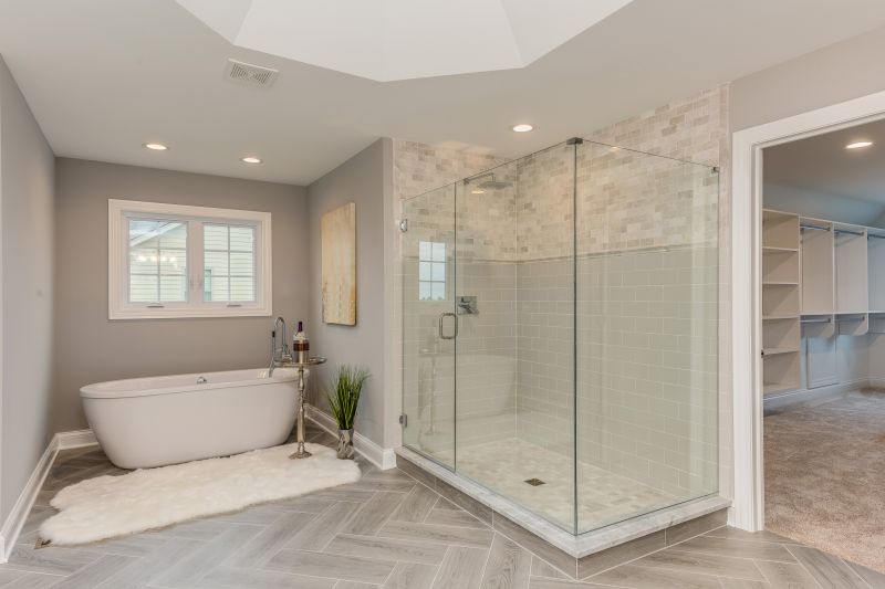 Spa-Like Tub and Shower Combo